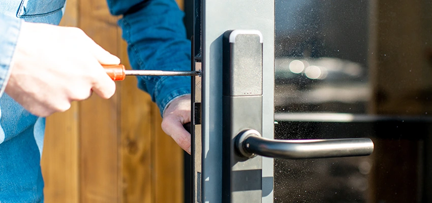 Aluminium Door Lock Replacement in Huntington Beach, California